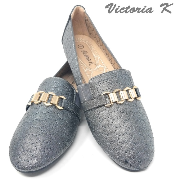 womens quilted slip on shoes